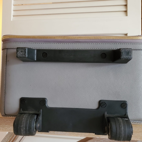 henri bendel Gray Leather Carry-On Cabin Suitcase - Picture 10 of 11